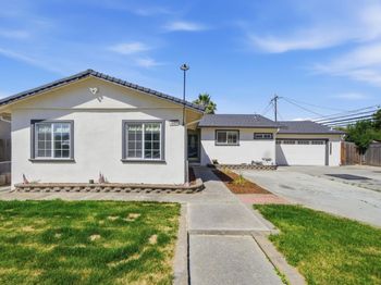 693 Bedivere Drive