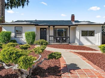 15285 Herring Avenue