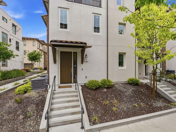 3078 Empoli Lane 5, San Jose CA 95136