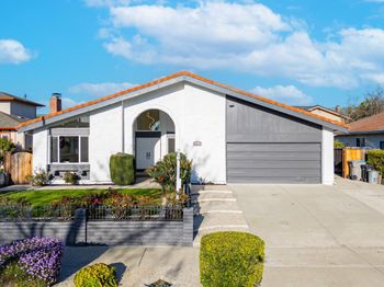 2854 Agua Vista Drive