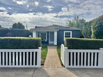 1005 Hall Street