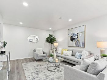151 Buckingham Drive