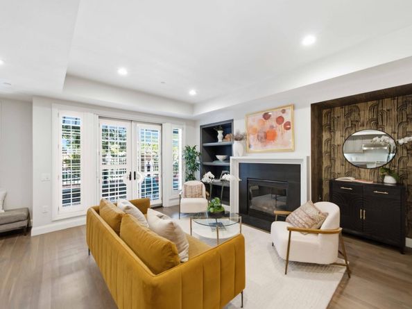 325 Channing Avenue 112, Palo Alto CA 94301