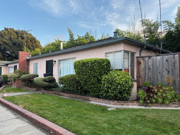 987 Simon Street, Hayward CA 94541