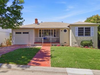 148 Burbank Avenue