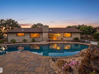 3120 Oak Leaf Court