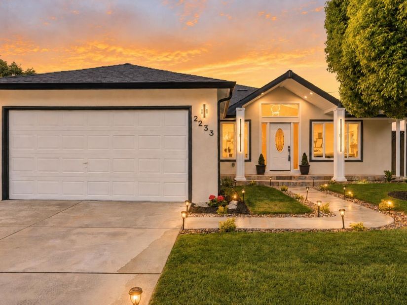 2233 W Hedding Street, San Jose CA 95128