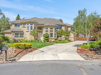 1815 Silverwings Court