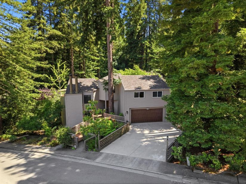 106 Carbonera Drive, Santa Cruz CA 95060