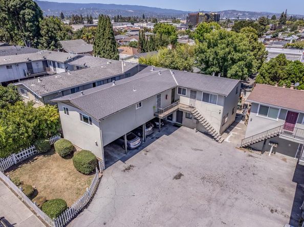 557 Hampshire Avenue, Redwood City CA 94063