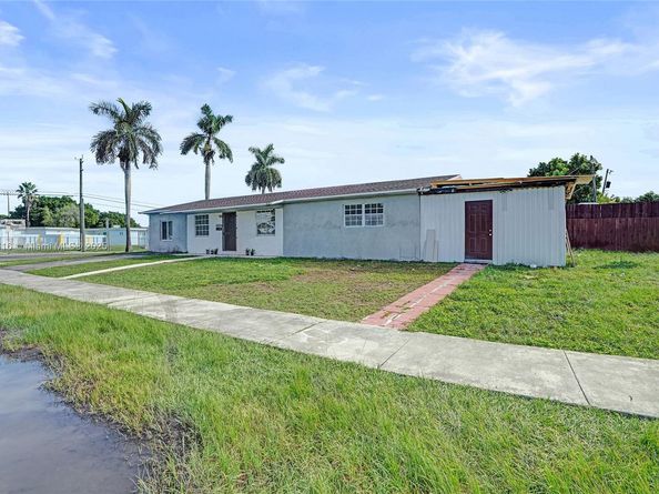 16005 SW 107th Ct, Miami FL 33157