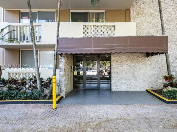1800 Sans Souci Blvd 105, North Miami FL 33181