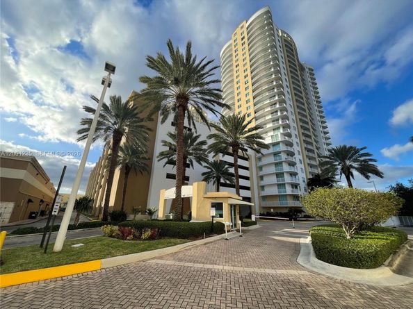 1755 E Hallandale Beach Blvd 2002E, Hallandale Beach FL 33009