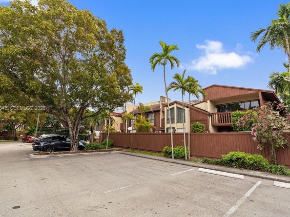 7064 SW 114th Pl B, Miami FL 33173