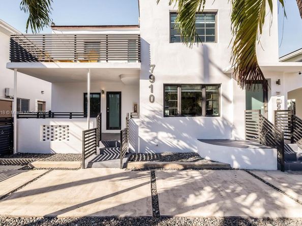 Undisclosed Address #A11901018, Miami Beach FL 33141