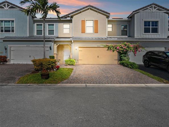 3953 Black Olive Ln, Hollywood FL 33021