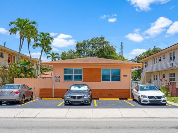 4450 W Flagler St, Miami FL 33134