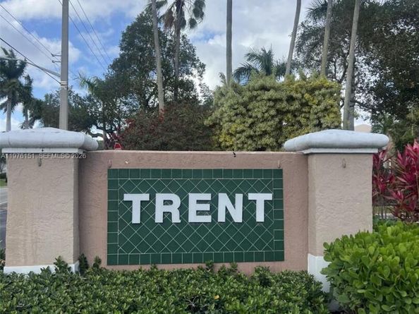 7555 Trent Dr 212, Tamarac FL 33321