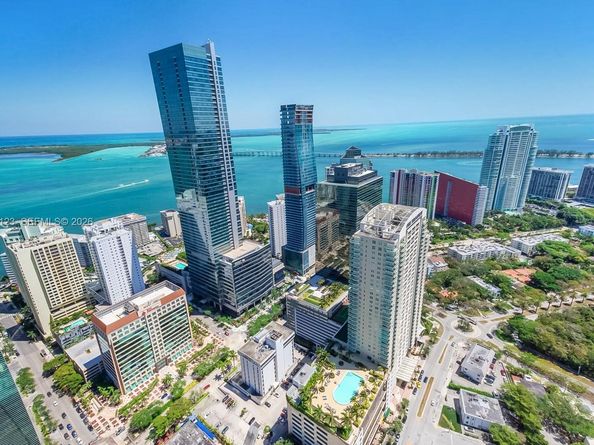 1300 S Miami Ave 3709, Miami FL 33130