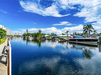 455 Paradise Isle Blvd