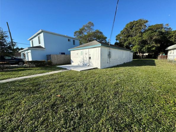 607 NW 8th Ave, Pompano Beach FL 33060