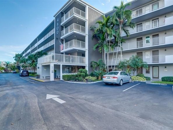 4800 Hillcrest Ln 511, Hollywood FL 33021