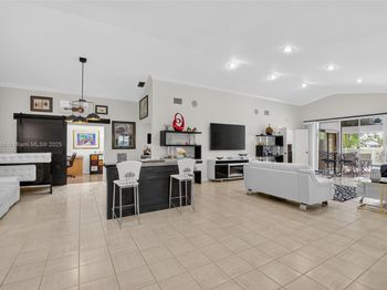 10344 Sunset Bend Dr