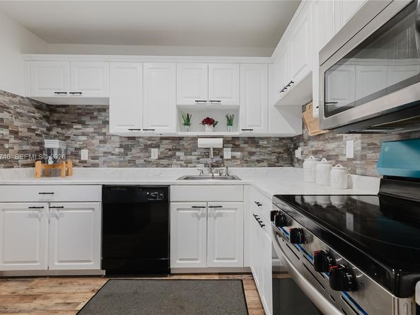 3200 Holiday Springs Blvd 3306, Margate FL 33063