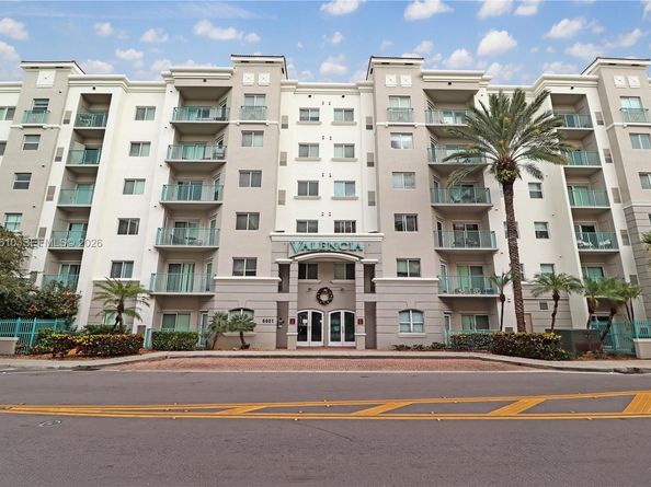 6001 SW 70th St 249, South Miami FL 33143