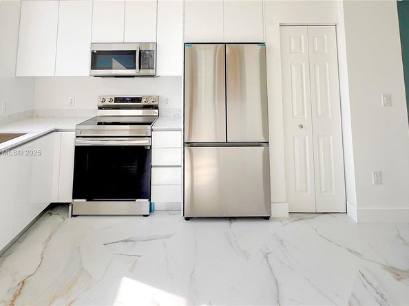 3001 NE 185th St 317, Aventura FL 33180