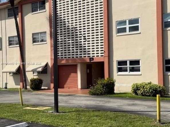 5300 Washington St P136, Hollywood FL 33021