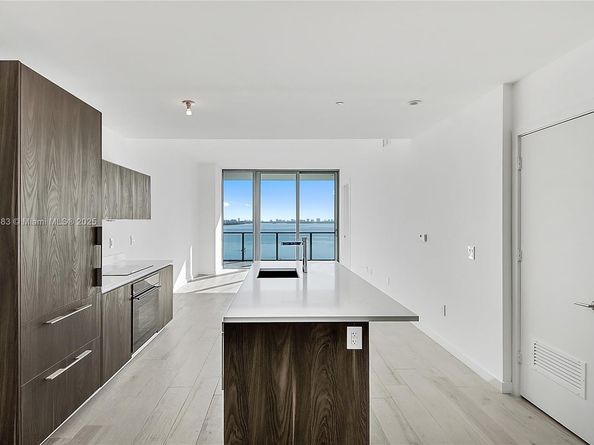 480 NE 31st St 904, Miami FL 33137