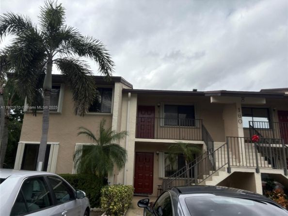 160 SE 7th St 405, Deerfield Beach FL 33441