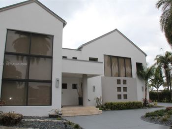 540 Lido Dr