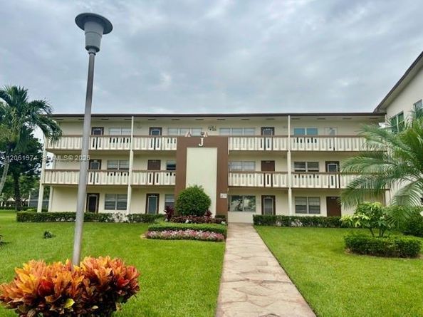 394 Mansfield J, Boca Raton FL 33434