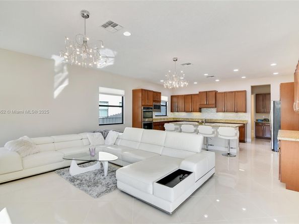 12137 Boca Reserve Ln, Boca Raton FL 33428