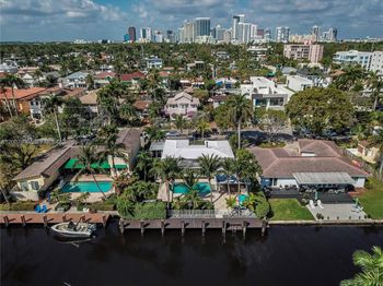 404 Coconut Isle Dr