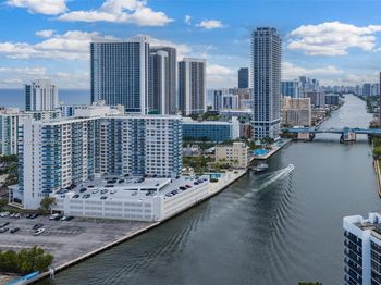 3800 S Ocean Dr