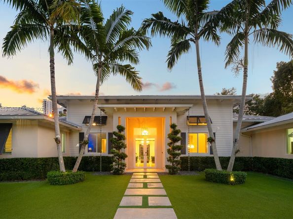 7222 SW 79th Ter, Miami FL 33143