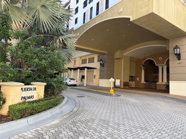 888 S Douglas Rd 917, Coral Gables FL 33134