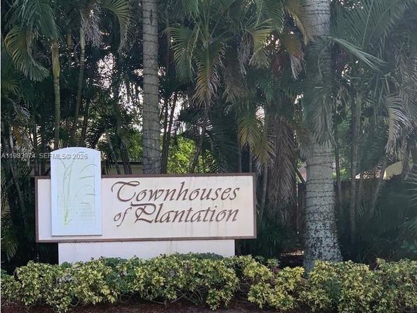 4751 NW 9th Dr 4751, Plantation FL 33317