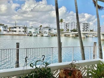 8040 Tatum Waterway Dr