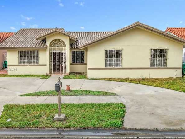 12787 NW 10th Ln, Miami FL 33182