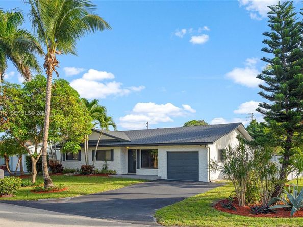 3392 NW 63rd St, Fort Lauderdale FL 33309