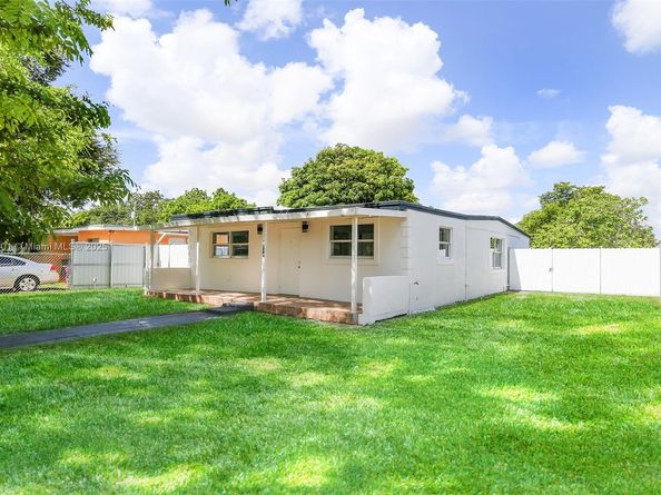 Undisclosed Address #A11878101, Opa-Locka FL 33054