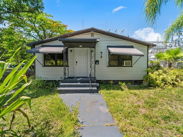 349 NW 41st St, Miami FL 33127