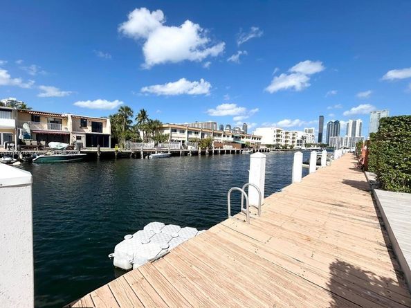 3811 NE 166th St 3, North Miami Beach FL 33160