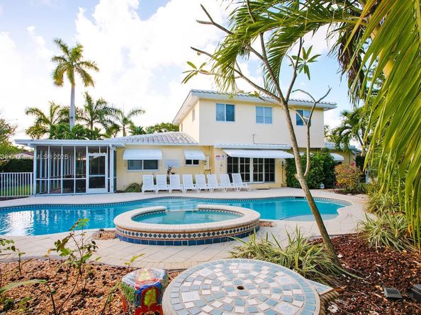 809 S 17th Ave, Hollywood FL 33020