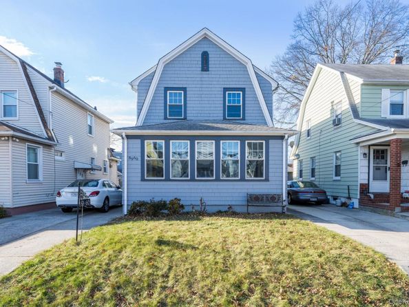 89-60 215th Street, Queens Village NY 11427