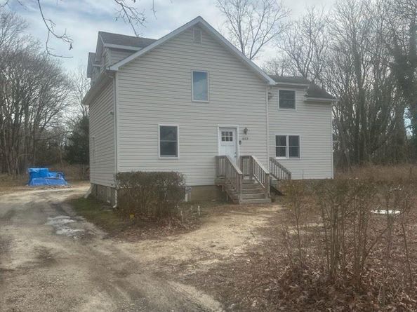 493 Munsell Road, East Patchogue NY 11772